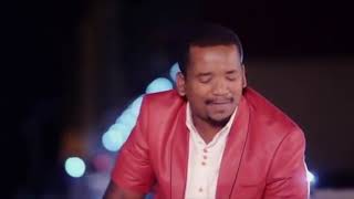 Sfiso Ncwane  Kulungile Baba Official Video [upl. by Linette84]