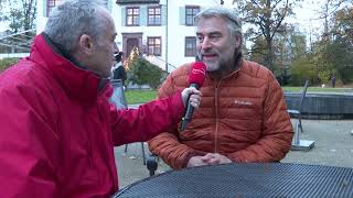 Winterdorf auf dem Schlossplatz in Binningen mit den beliebten Fonduegondeln [upl. by Esiralc]