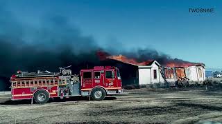 Rosamond CA Fast moving quotHolidayquot fire burns over 300 acres destroys homes [upl. by Zink]