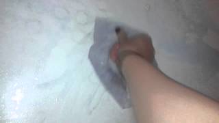 Cleaning my bathtub with Lysol toilet bowl cleaner [upl. by Latea17]