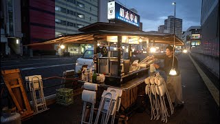 若手イケメン店主の屋台は福岡·博多らしい｢明太子好きによる明太子好きのための明太子専門｣屋台 明太中毒 Yatai Street Food Stall vendor Fukuoka Japan 하카타 [upl. by Cowley]