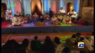 Rahat Fateh Ali Khan  Naina Thug Lain Gey  A Live Concert [upl. by Myrta]