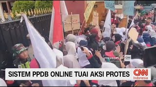 Ratusan EmakEmak Gelar Demo Protes Sistem PPDB [upl. by Ariew358]