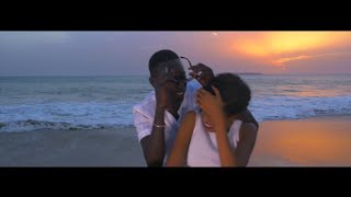 NGAAKA BLINDE  NEEMA WAAW clip officiel [upl. by Ycinuq]