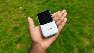 Unboxing Nokia 2720 Flip in 2024 [upl. by Ladiv362]