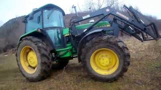 John Deere 2450 [upl. by Zulaledairam]