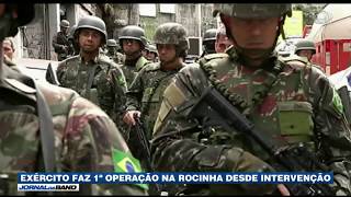 Exército faz primeira operação na Rocinha após intervenção [upl. by Suilienroc]