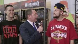 WWEFans im Interview mit Carsten Schaefer WWE hautnah – WrestleMania 31 Axxess [upl. by Stiles]