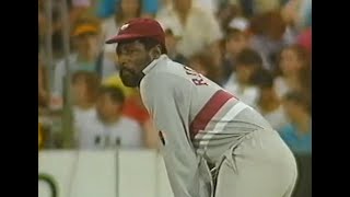 Vintage Viv Viv Richards smashing the Windies to victory in the 3rd ODI Final vs Aust SCG 198889 [upl. by Melburn]