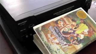 Disney VHS Blancanieves y los Siete Enanos con doblaje español original de 1964 [upl. by Nonnac]