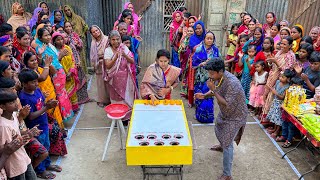 ৭ বল গড়িয়ে প্রয়োজনীয় ৭ উপহার জেতার চ্যালেঞ্জ। গ্রামের দিদিরা মজার খেলা দেখে অসাধারন বিনোদনে মেতে উঠল [upl. by Enilada374]