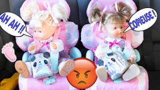 Noa copie sa soeur et Noé en a marre Les bébés se fâchent dans la voiture en allant à l´école [upl. by Danice292]