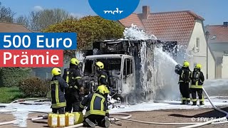 Zörbig zahlt Prämie an ehrenamtliche Feuerwehrleute  MDR SACHSENANHALT HEUTE  MDR [upl. by Eugenio]