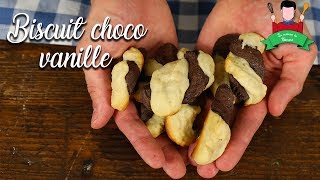 Recette  Noël  Biscuit de noël bicolor  vanille  chocolat [upl. by Aleck85]