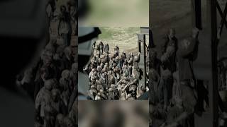 Walkers climb over the Commonwealth walls 🧟‍♂️  S11 E23  thewalkingdead shorts [upl. by Oek]