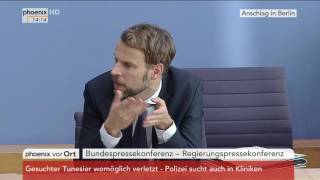 Anschlag in Berlin Regierungspressekonferenz ua zur Videoüberwachung am 21122016 [upl. by Hersh231]