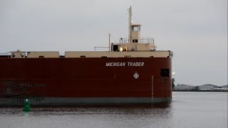 MICHIGAN TRADER Passing Barkers Island [upl. by Orford]