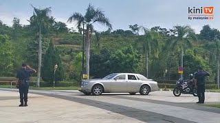 1052am Sultan Kedah tiba di Istana Negara [upl. by Towrey100]