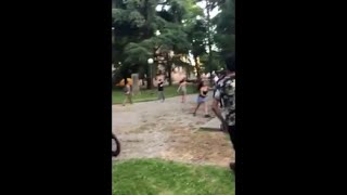 Reggio Emilia il video della rissa fra ragazzini ai Giardini pubblici [upl. by Gellman942]