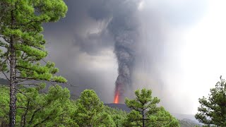 Espectacular Video del volcán de la Palma [upl. by Loveridge]