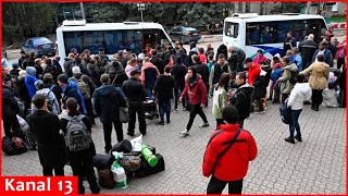 Following the Russian ships the families of Russian servicemen are also leaving Crimea [upl. by Beata]