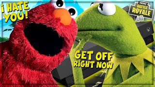 TROLLING ELMO UNTIL HE RAGES SO HARD KERMIT KICKS HIM OFF XBOX ProPepper Fortnite Trolling [upl. by Annaeed]