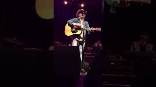 Dwight Yoakam  1000 Miles from nowhere [upl. by Amice529]