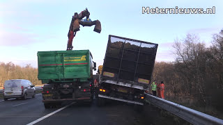 Vrachtwagen met bieten van de A28 bij Vries [upl. by Cleodal]