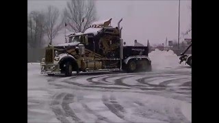 Zima 2015 Kenworth W900 Gniezno Amerykańska ciężarówka [upl. by Hnib]