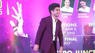 Salman Ali Indian Idol Winner Singing MERE RASHKE QAMAR  Metro Junction Mall Kalyan [upl. by Vilma226]