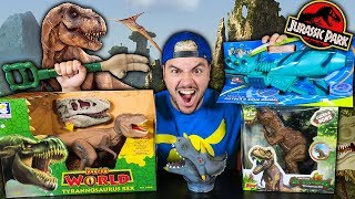 MOSTRANDO BRINQUEDOS DE DINOSSAURO  DINO WORLD E TREX [upl. by Berard]