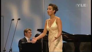 Ruhe Sanft Mozart from Zaide sung by Nadine Sierra [upl. by Oona282]