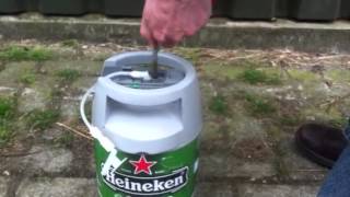 How to open Heineken Keg [upl. by Arodoeht]