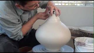 80 Throwing a Flatened Round Porcelain Bottle with HsinChuen Lin [upl. by Ymmor]