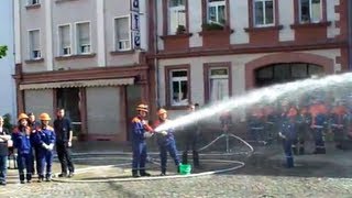 ‪Wasserkanone II am 3 Unterfränkischer ActionDay 2012 Aschaffenburg Feuerwehr JFSpiel‬ [upl. by Pammy]