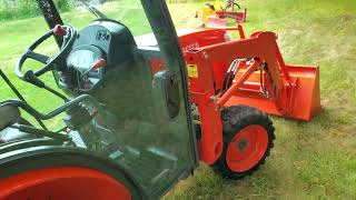 b30301 NICE Kubota B3030 Tractor Running with Loader Tiller Post Hole Digger Rear Blade amp Box [upl. by Arykahs]