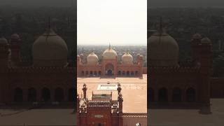 Badshahi Mosque Lahore Pakistan 💖 shorts ytshorts travel lahore status viralshorts pakistan [upl. by Naujek]