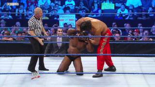 Friday Night SmackDown  Ezekiel Jackson vs The Great Khali [upl. by Alicia]