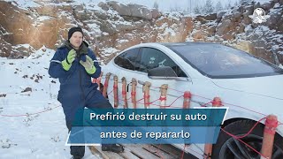 Con explosivos youtuber destruye auto Tesla de casi 3 millones [upl. by Koehler587]