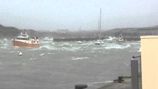 Port du Conquet lors de la tempête Ulla le 14 février 2014 très grosse mer au finistère [upl. by Godden]