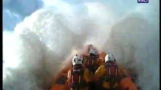 Aberdovey lifeboat crew test their skills in rough weather training [upl. by Pinter]