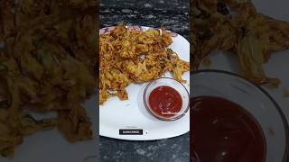 Pyaaz ke Pakode प्याज़ के पकौड़ेPakodapyaazkapakoda [upl. by Ainiger976]