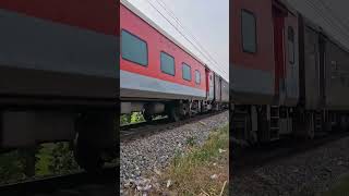 WAP7 Howrah–Chennai main line Coromandel Express Subscribe and Like to reach 100000 subscribers [upl. by Durkin]