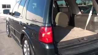 Lincoln Navigator 2003 Start up and walk around [upl. by Greenberg]