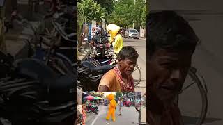 Kela wala ke sath prank 🤣😅😂 public 🤣 prank 🤣 rehksen [upl. by Deeann835]