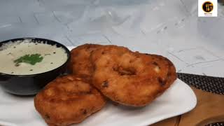 Uzhunnu vada  Medu vada  Coconut chutney [upl. by Lletnahc999]