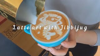 I got a little gift from JIBBI  Latte art with Jibbijug Barista joy Barista Vlog Milk pitcher [upl. by Marci]