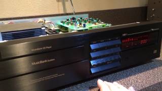 Nakamichi MB1 CD player Demo [upl. by Drarig124]