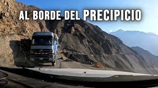 Sobreviviendo a la CARRETERA mas PELIGROSA del Perú HUAROCHIRI  Ancash 18 Curvas de Muerte 😱🚧 [upl. by Fe]