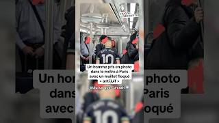 Un homme pris en photo dans le métro avec un maillot floqué « anti juif » une enquête ouverte [upl. by Leamhsi]